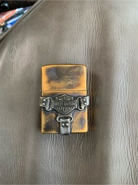 Harley-Davidson Brass-Tone Emblem Flip-Top Lighter Case